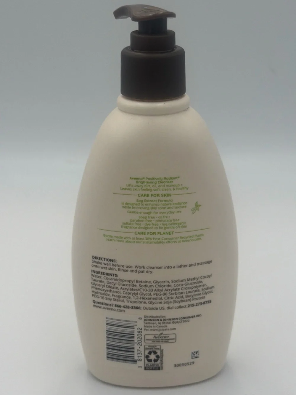 Aveeno Positively Radiant Brightening Cleanser — Cream